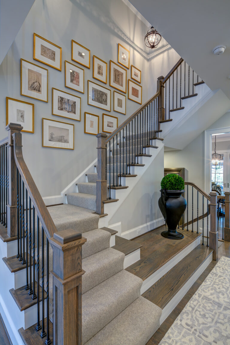 280 Front Stairs7501 Hampden 002