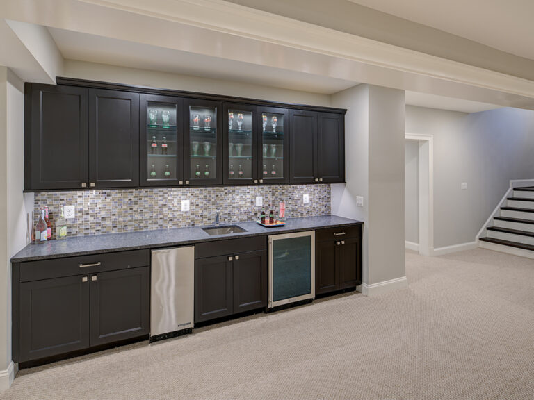 300 7104 Delaware Rec Room Bar 001