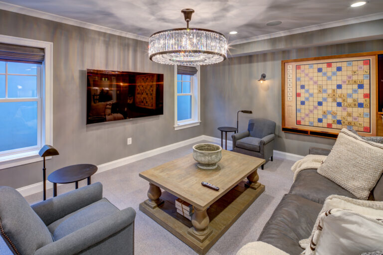 410 Bsmnt Lounge 7501 Hampden 035